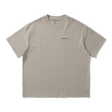 AMULET 25SS SMALL LOGO ESSENTIALS TEE