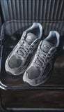 NEW BALANCE 2002R GREY